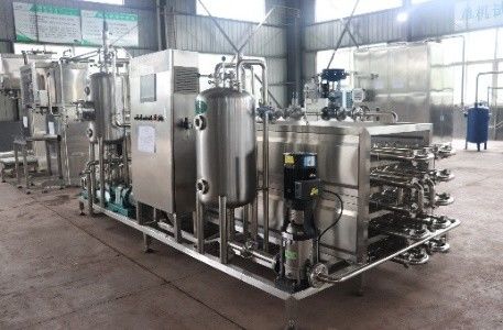 Máquina aséptica 1,2 Ton Per Hour del esterilizador de UHT de la cubierta